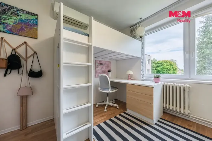 Prodej bytu 4+kk, Jirny, Zámecká, 90 m2