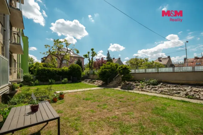 Prodej bytu 2+1, Praha - Strašnice, Královická, 52 m2