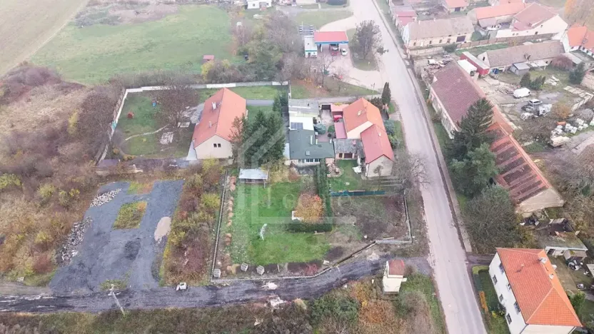 Prodej podílu pozemku, Třebíz, 161602 m2