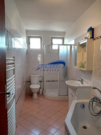 Pronájem bytu 2+1, Vranovice, Obchodní, 66 m2
