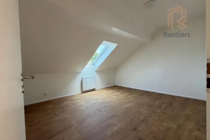 Prodej rodinného domu, Rostoklaty, 137 m2