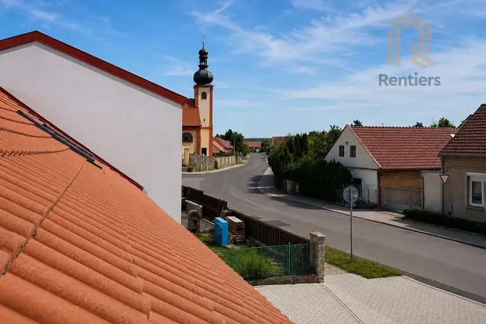Prodej rodinného domu, Rostoklaty, 145 m2