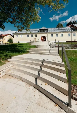 Pronájem restaurace, Železná Ruda, Klostermannovo náměstí, 120 m2