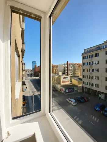 Pronájem bytu 3+kk, Praha - Holešovice, Dělnická, 85 m2