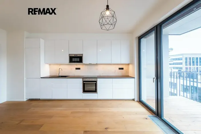 Pronájem bytu 2+kk, Praha - Smíchov, Grafická, 66 m2