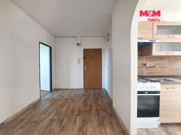 Pronájem bytu 2+1, Klášterec nad Ohří, Školní, 50 m2