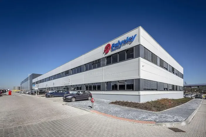 Pronájem skladu, Plzeň, Barvínková, 2599 m2