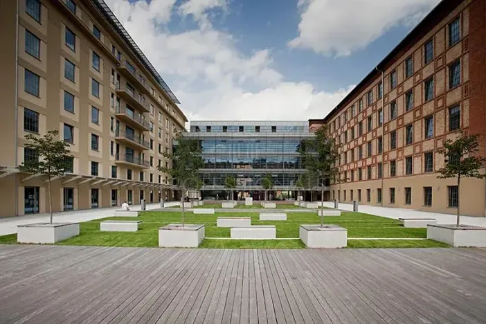 Pronájem kanceláře, Praha - Holešovice, Jankovcova, 653 m2