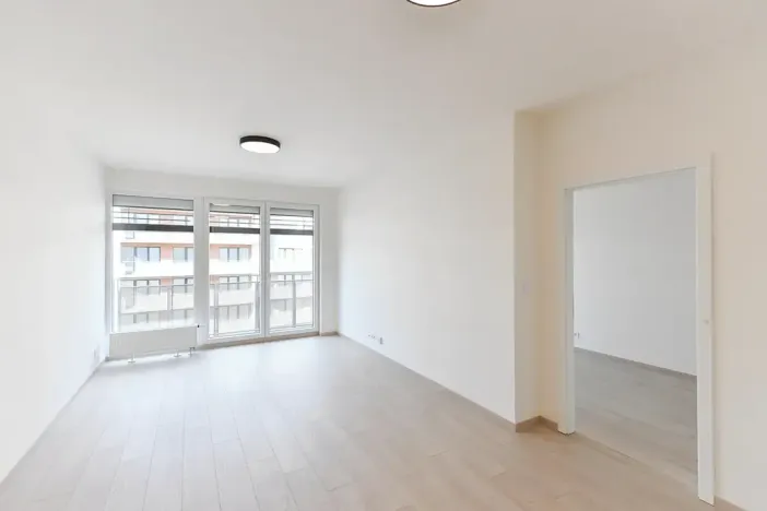 Pronájem bytu 2+kk, Praha - Vysočany, Gerstelova, 52 m2