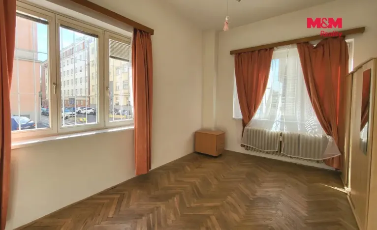 Pronájem bytu 2+1, Praha - Vinohrady, Písecká, 69 m2