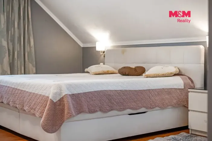 Prodej rodinného domu, Předboj, Pod Hřištěm, 283 m2