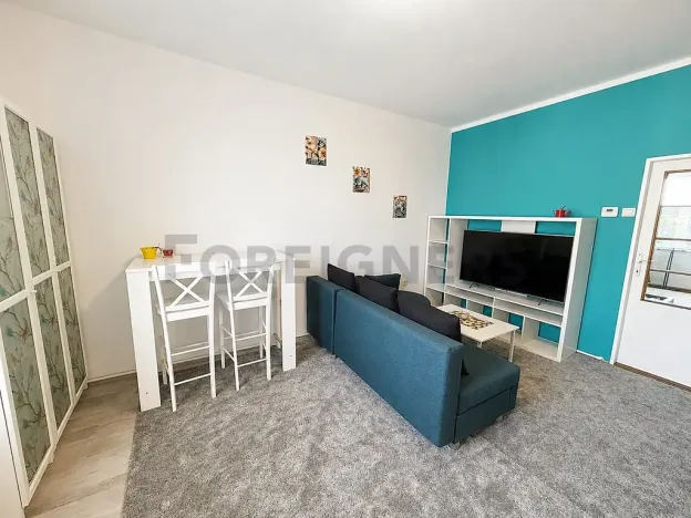 Pronájem bytu 2+kk, Hradec Králové, Střelecká, 52 m2