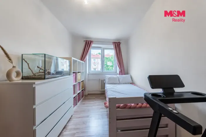 Prodej bytu 2+1, Ostrov, Luční, 57 m2