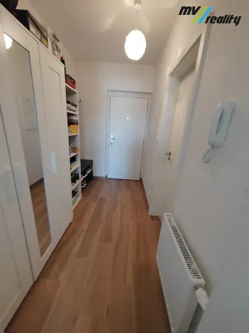 Pronájem bytu 1+kk, Lysá nad Labem, Šípková, 31 m2
