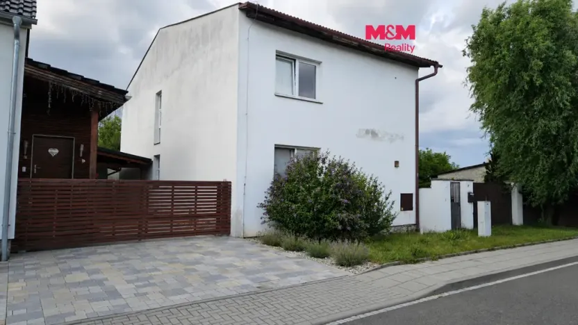 Prodej rodinného domu, Olomouc - Nemilany, Sportovní, 180 m2