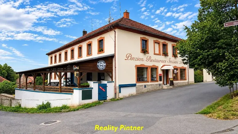 Prodej ubytování, Slapy, 680 m2