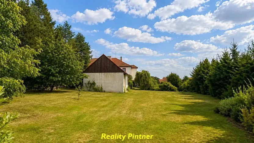 Prodej ubytování, Slapy, 680 m2