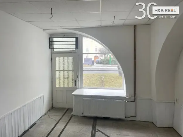 Pronájem obchodního prostoru, Hranice, 30 m2