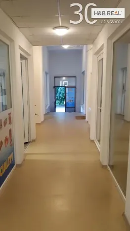 Pronájem obchodního prostoru, Hranice, 195 m2