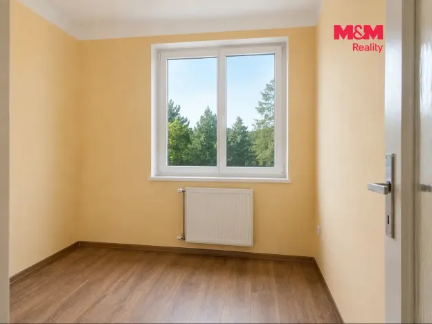 Pronájem bytu 3+1, Velký Osek, Revoluční, 60 m2