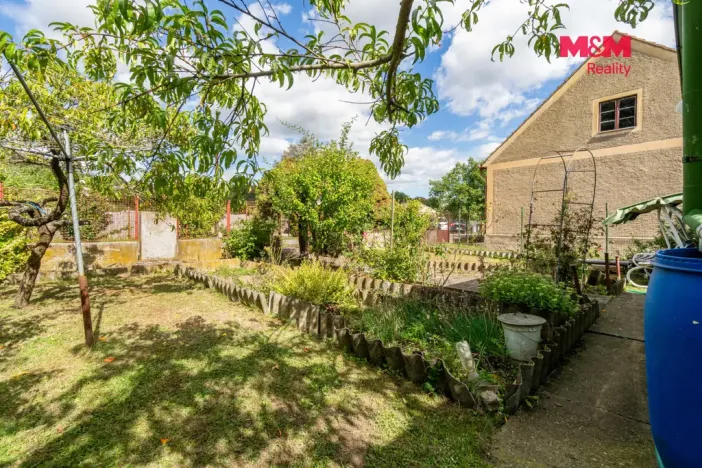 Prodej rodinného domu, Králův Dvůr - Počaply, U Vrby, 42 m2