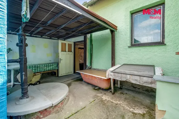 Prodej rodinného domu, Králův Dvůr - Počaply, U Vrby, 42 m2