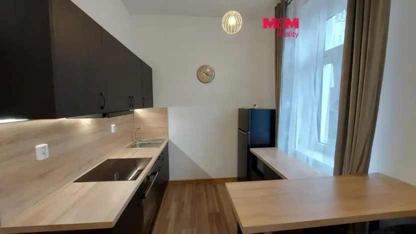 Pronájem bytu 2+kk, Humpolec, Nerudova, 33 m2