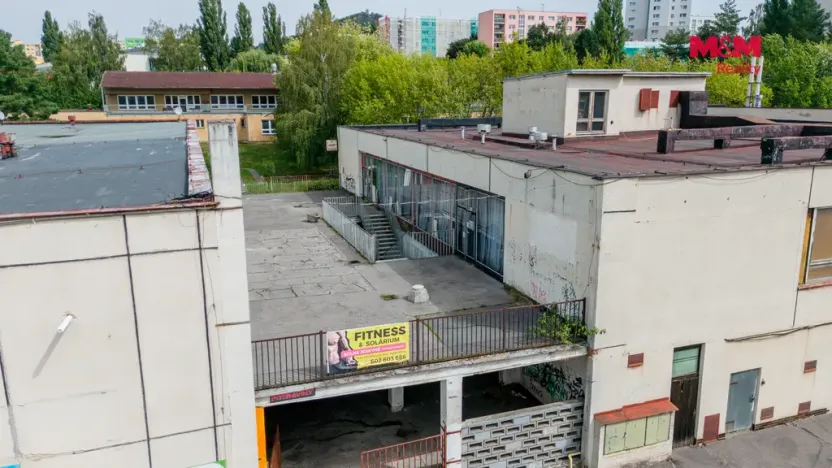 Prodej obchodního prostoru, Česká Lípa, Okružní, 1600 m2
