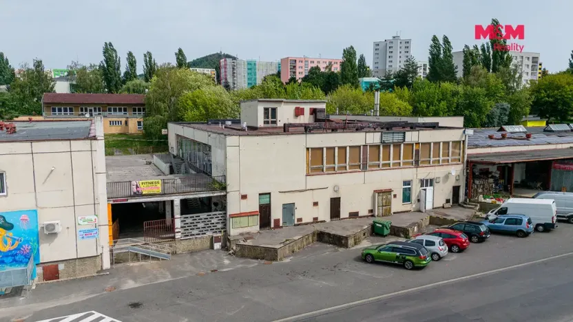 Prodej obchodního prostoru, Česká Lípa, Okružní, 1600 m2