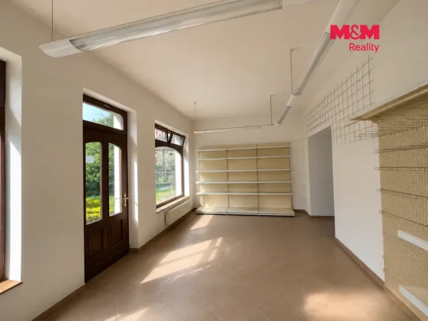 Pronájem obchodního prostoru, Opava - Vávrovice, Vávrovická, 24 m2