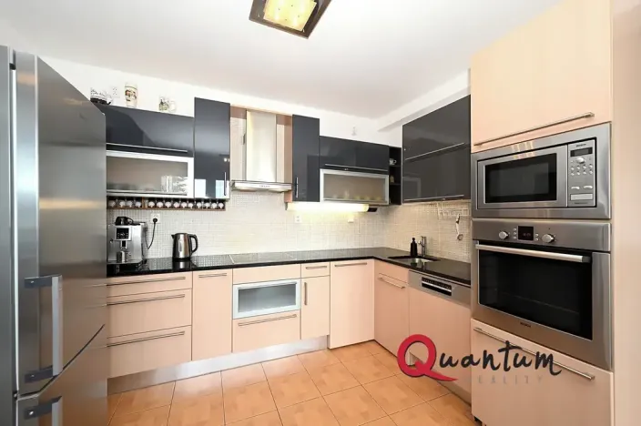 Pronájem bytu 3+kk, Praha - Smíchov, Nad Kesnerkou, 72 m2