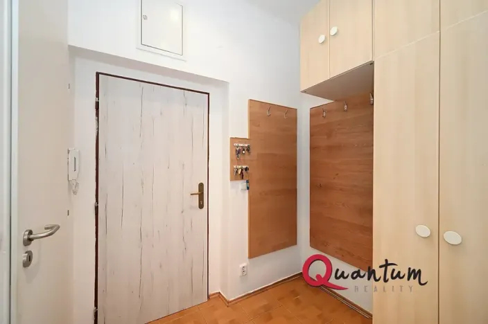 Pronájem bytu 3+kk, Praha - Smíchov, Nad Kesnerkou, 72 m2