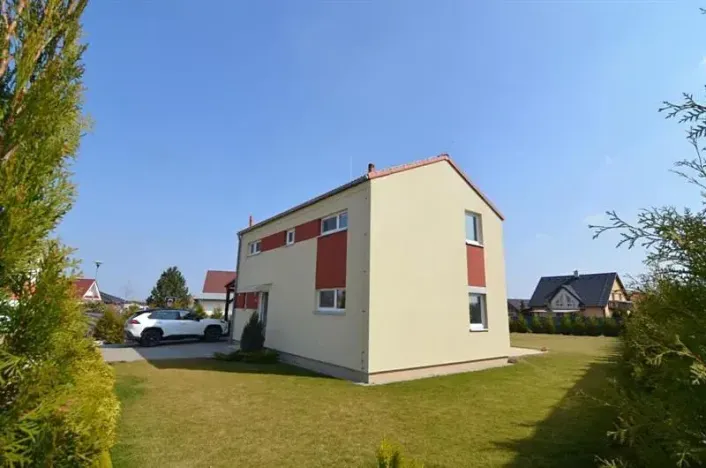 Pronájem rodinného domu, Jesenice, Albatrosová, 112 m2