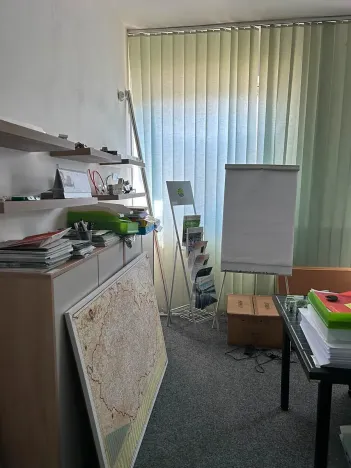 Pronájem kanceláře, Znojmo, Dobšická, 150 m2
