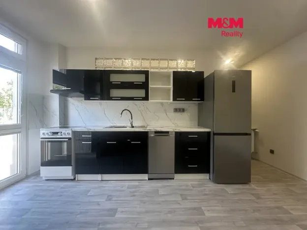Pronájem bytu 2+kk, Chomutov, Rooseveltova, 33 m2