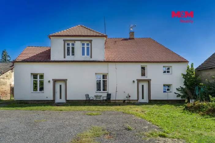 Prodej rodinného domu, Semčice, 239 m2
