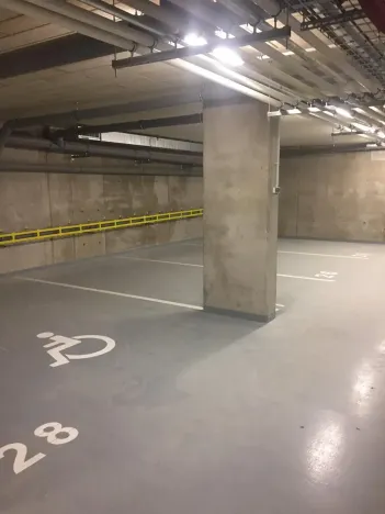 Pronájem garážového stání, Praha - Dolní Počernice, Černodolská, 14 m2