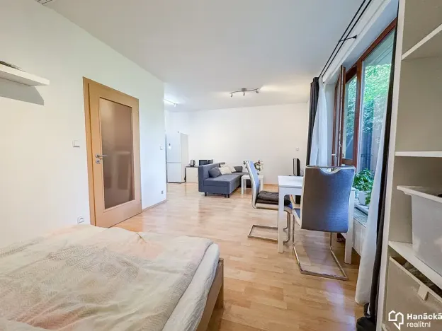 Pronájem bytu 1+kk, Praha - Chodov, Starochodovská, 36 m2