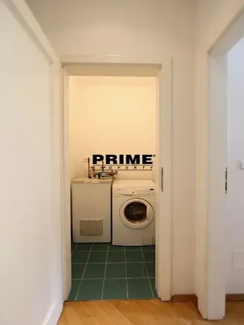 Pronájem bytu 3+1, Praha - Nové Město, Odborů, 81 m2