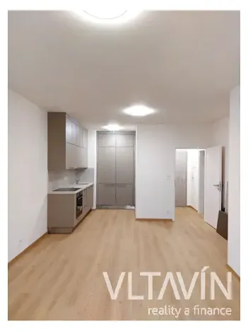 Pronájem bytu 2+kk, Praha - Vysočany, Gerstelova, 48 m2