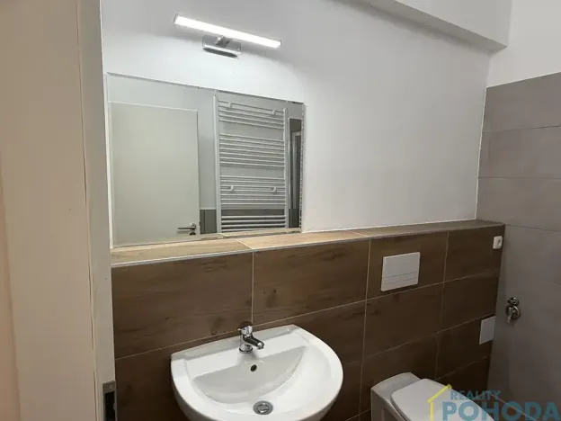 Pronájem bytu 1+kk, Choceň, Peliny, 27 m2