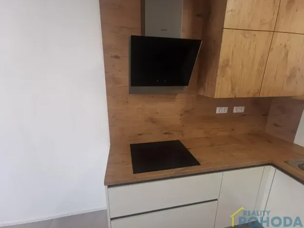 Pronájem bytu 2+kk, Brno, Sentická, 48 m2