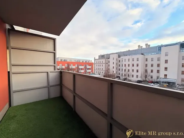 Pronájem bytu 2+kk, Mladá Boleslav, U Kasáren, 46 m2