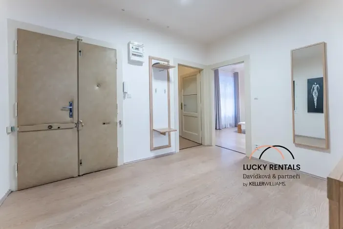 Pronájem bytu 3+1, Praha - Staré Město, Havelská, 135 m2