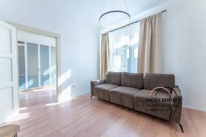 Pronájem bytu 2+1, Praha - Staré Město, Havelská, 65 m2