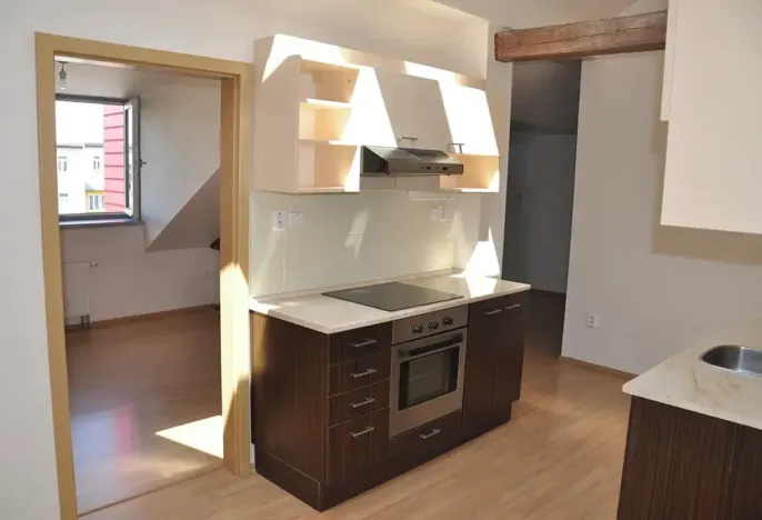 Pronájem bytu 3+kk, Brno, Ptašínského, 91 m2