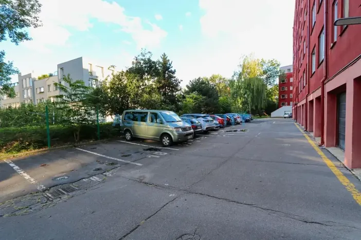Pronájem bytu 2+kk, Praha - Prosek, Litoměřická, 50 m2