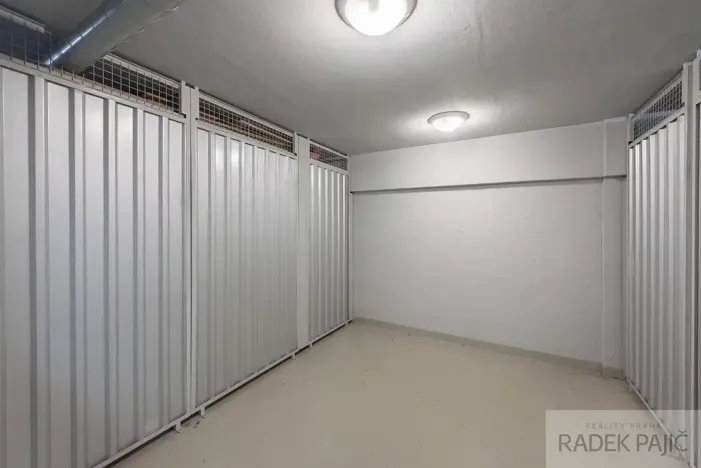 Pronájem bytu 1+kk, Praha - Nusle, K sídlišti, 49 m2