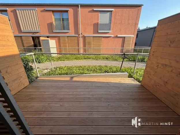 Pronájem bytu 1+kk, Praha - Dolní Měcholupy, Na návsi, 37 m2