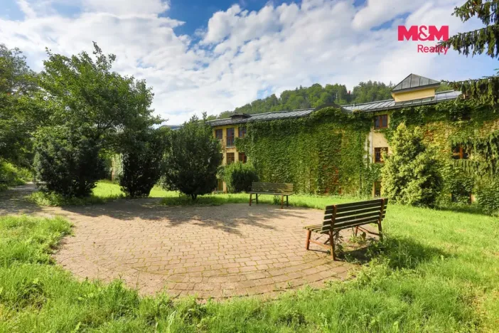Prodej bytu 3+1, Karlovy Vary, Škroupova, 96 m2